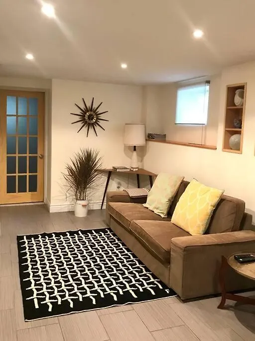 The Griffin B And B, Private Two Bedroom Suite In Victorian Ditmas Park New York Apartment